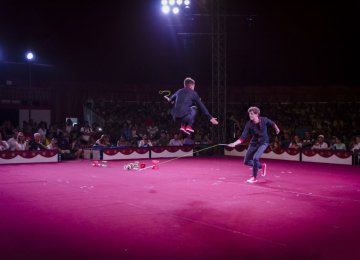 ONE_LINE_2_300dpi---by-Alejandro-Perez-Sacco