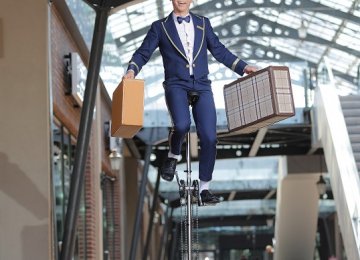 3113 Unicycle act