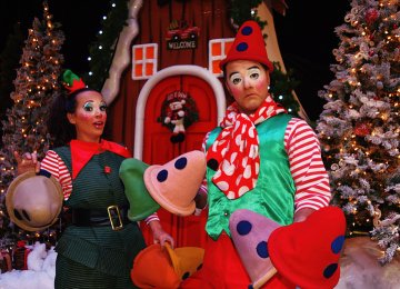 1042 Comedy by 1042 XIMENA & JUAN (4)