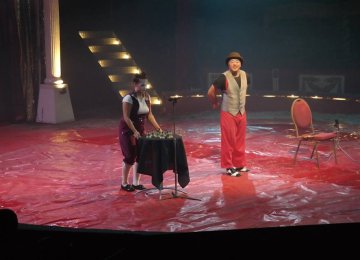 1042 Comedy by 1042 XIMENA & JUAN (6)