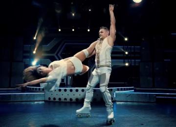 1459 Roller skating act