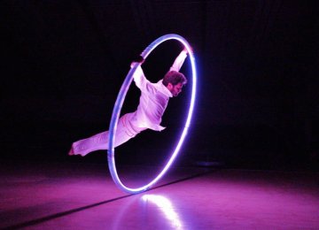 Cyr Wheel LED.