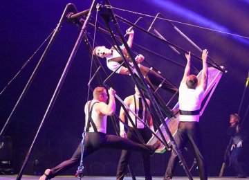 Russian swing act