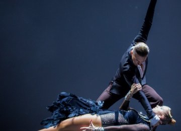 3008 Ballroom duo D+Y  (4)